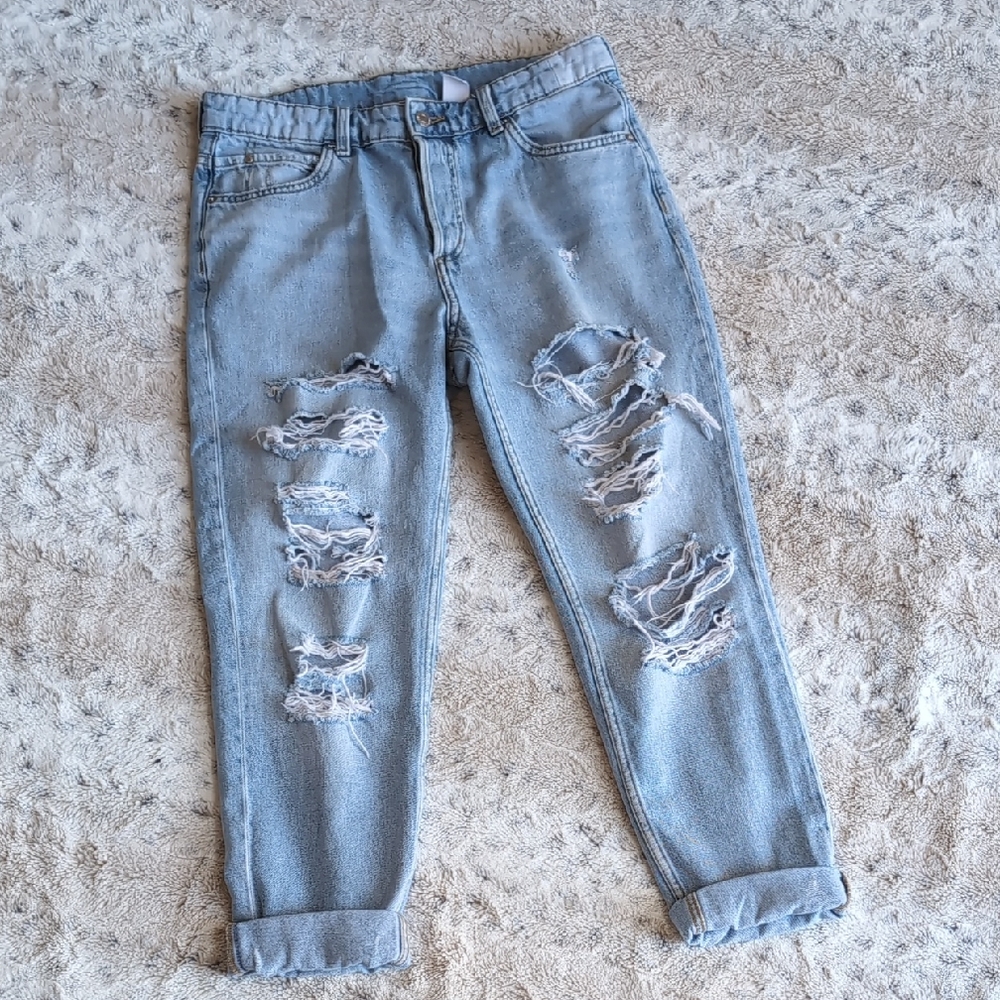 & Denim Boyfriend Low Waist Destructed Jeans - Picture 3 of 6